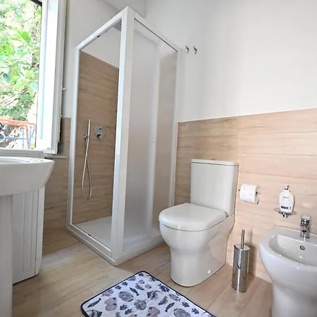 Charm And Quiet Guest house